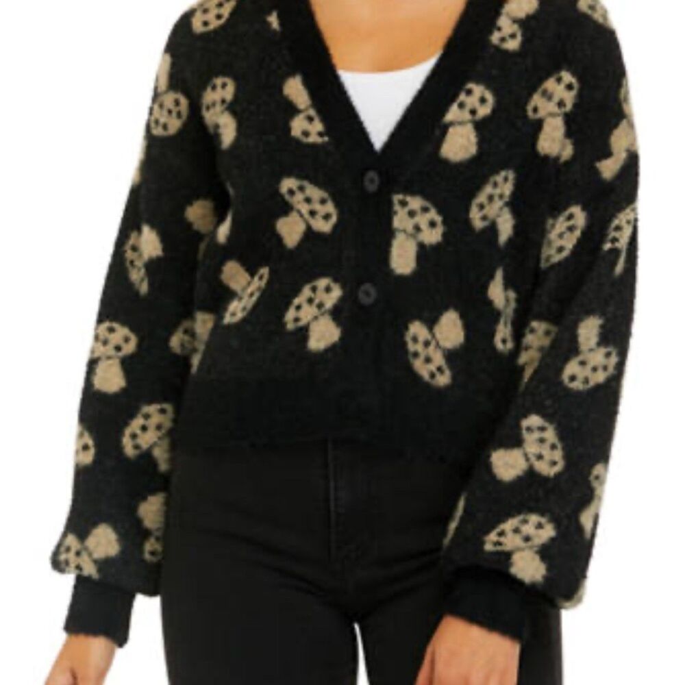 Almost Famous Black Tan Mushroom Fuzzy Eyelash Cardigan Size XS